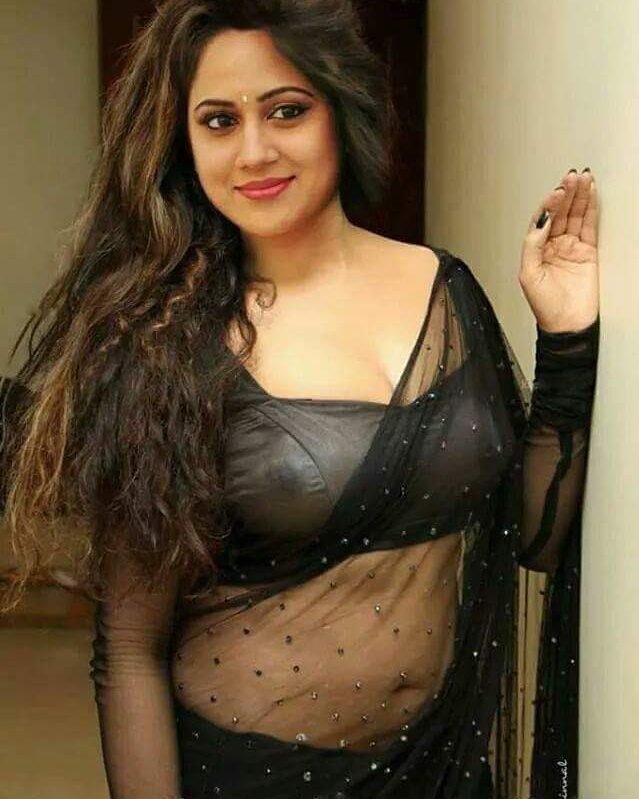 Housewife Celebrity Escorts In Pune